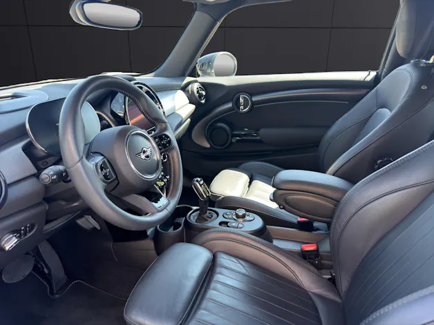 Mini F56 Cooper SE