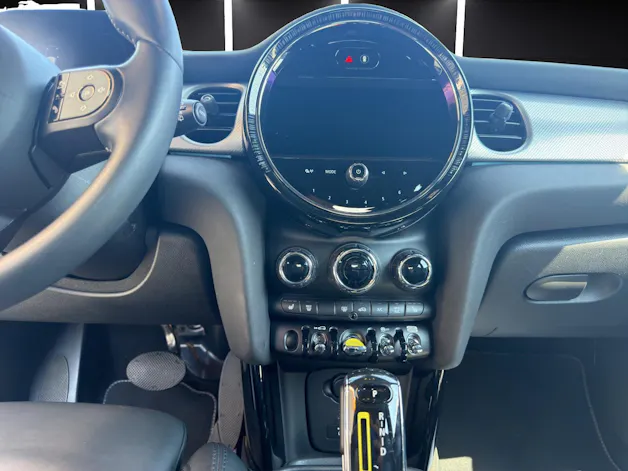 Mini F56 Cooper SE