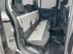 CITROEN Berlingo 1.5 BlueHDi 130 Shine EAT8 / Rückfahrkamera / Totwinkelassistent / inkl. Winterräder / CH-Herstellergarantie