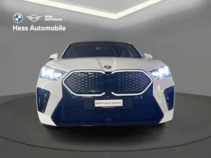 BMW iX2 30 xDrive M Sport