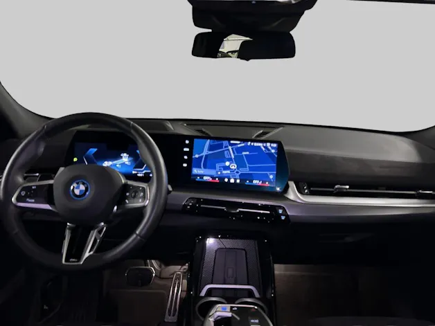 BMW iX2 30 xDrive M Sport