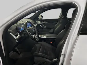 BMW iX2 30 xDrive M Sport