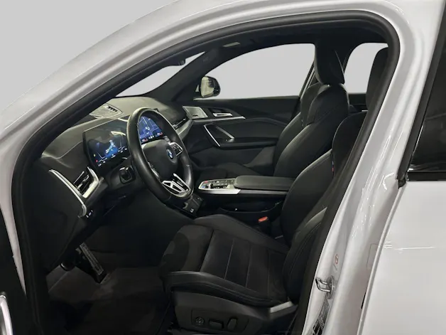 BMW iX2 30 xDrive M Sport