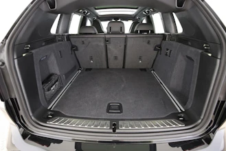https://vehicle.imgix.net/4392191/d8f2e918-30ee-4b39-8b05-19752a176197.jpg