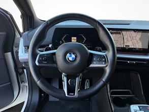 https://vehicle.imgix.net/4392194/8fdf87fc-8bf3-432f-b179-a02ed0092a76.jpg