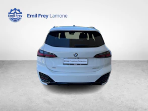 https://vehicle.imgix.net/4392194/9f97a29a-8f6b-4ec2-875f-fae27fe7f599.jpg
