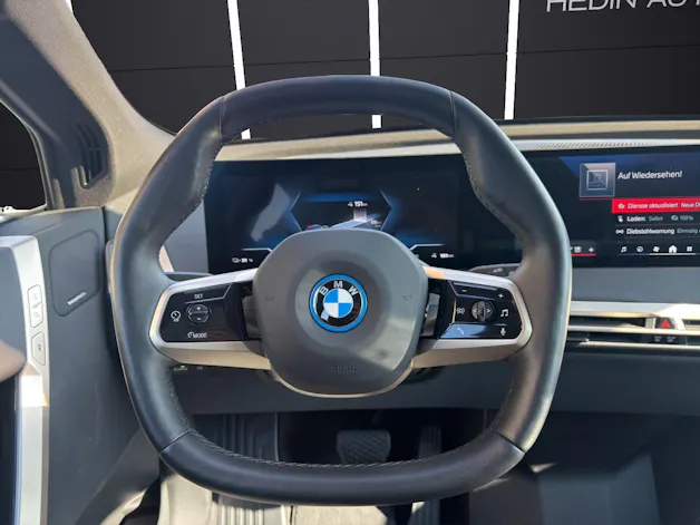 BMW iX M60