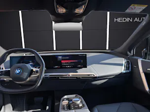 BMW iX M60