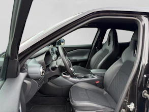 https://vehicle.imgix.net/4392250/f888e23b-4751-4ac2-a4eb-3e20e4947c14.jpg