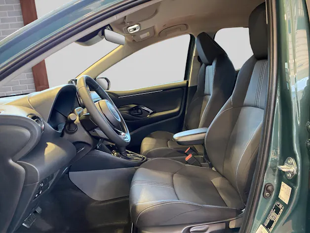 Toyota Yaris 1.5 VVT-i HSD Trend