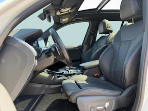 https://vehicle.imgix.net/4392316/1dda4f46-3c12-43d9-9b80-7069d60e1b0d.jpg