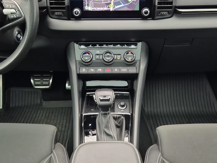 Fahrzeugbild SKODA KAROQ