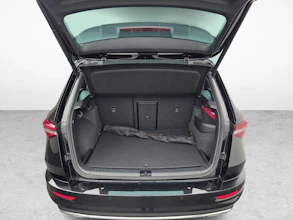 https://vehicle.imgix.net/4392342/fd48c6f8-f204-4ac6-b569-79b85eeda8eb.jpg