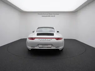 Porsche 911 Carrera 4 GTS