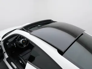 Porsche 911 Carrera 4 GTS