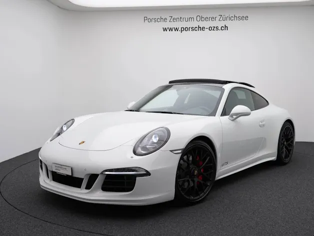 Porsche 911 Carrera 4 GTS