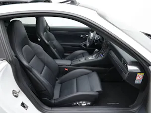 Porsche 911 Carrera 4 GTS
