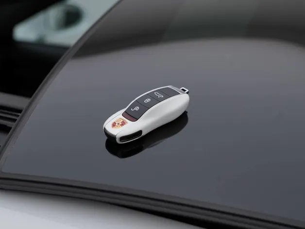 Porsche 911 Carrera 4 GTS