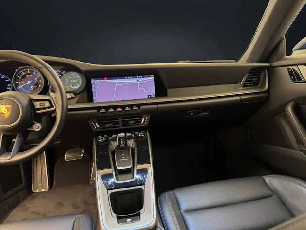 Porsche 911 Carrera