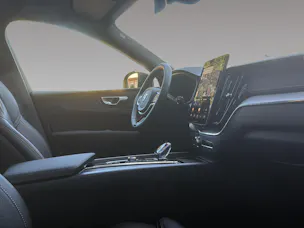 VOLVO XC60 2.0 T8 TE Black Edition eAWD