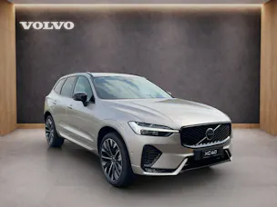 Volvo XC60 2.0 B5 MH Ultra Dark AWD