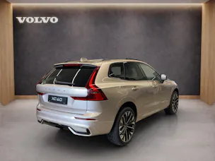 Volvo XC60 2.0 B5 MH Ultra Dark AWD