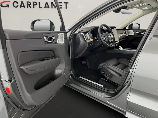 Volvo XC60 2.0 T8 TE Ultra Dark eAWD