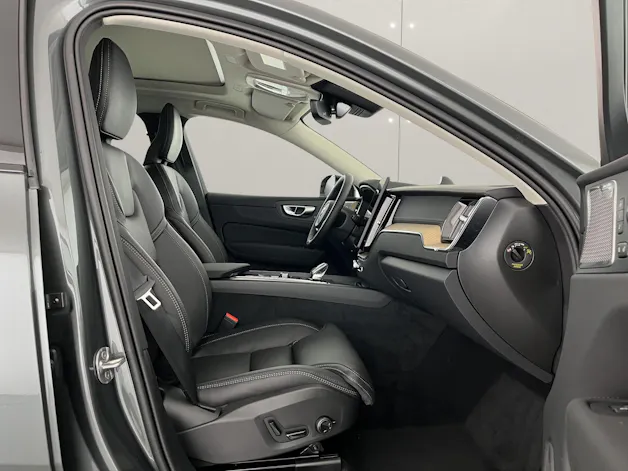 Volvo XC60 2.0 T8 TE Ultra Dark eAWD