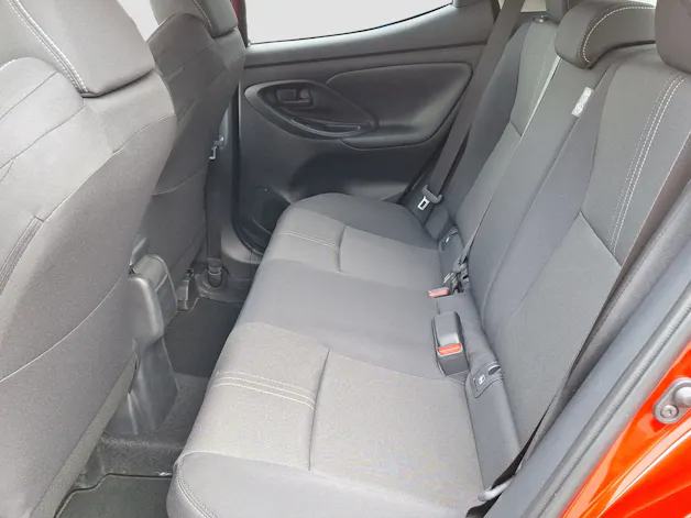 Toyota Yaris 1.5 VVT-i HSD Trend