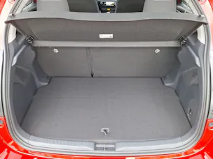 Toyota Yaris 1.5 VVT-i HSD Trend