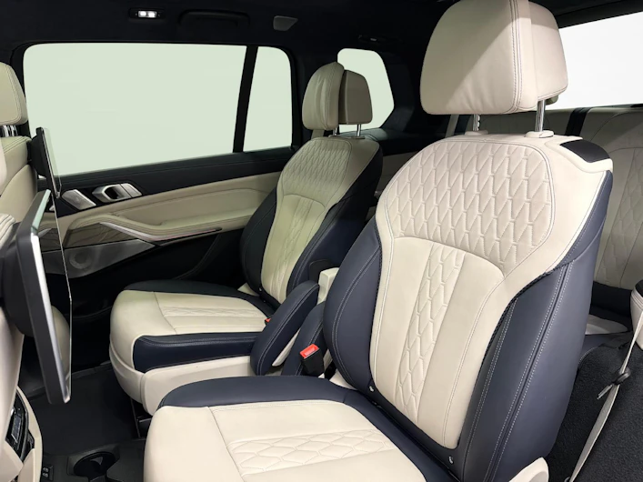 Fahrzeugbild BMW X7