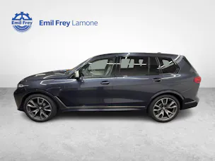 BMW X7 M50i