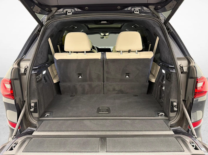 Fahrzeugbild BMW X7