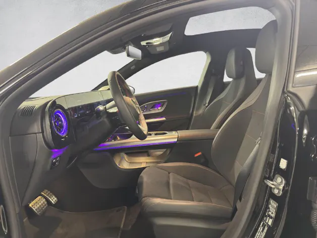 Mercedes-Benz CLA 350 AMG Line 4matic EQ
