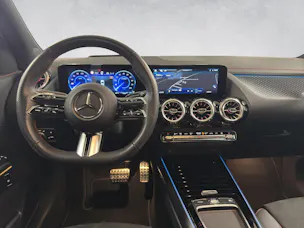 MERCEDES-BENZ EQA 350 AMG Line 4Matic Swiss Star