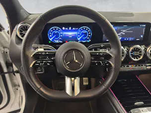 Mercedes-Benz EQA 350  AMG Line 4Matic Swiss Star