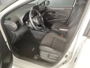 Toyota Yaris 1.5 VVT-i HSD Premium