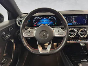 Mercedes-Benz A 250 e AMG Line