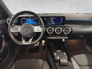 MERCEDES-BENZ A 250 e AMG Line