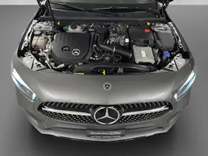 Mercedes-Benz A 250 e AMG Line