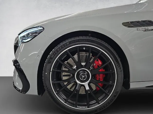 Mercedes-Benz E 53 Hybrid AMG 4Matic+ T-Modell
