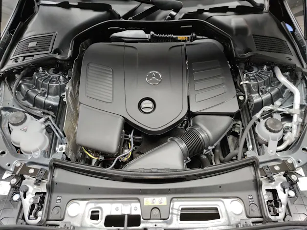 MERCEDES-BENZ C 300 AMG Line 4Matic T- Modell