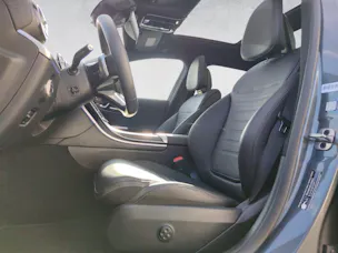 MERCEDES-BENZ C 300 AMG Line 4Matic T- Modell