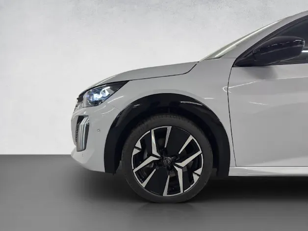 Peugeot 208 1.2 Hybrid 145 GT