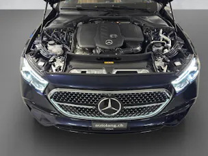 MERCEDES-BENZ E 220 d AMG Line 4Matic