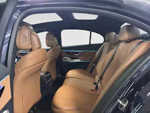 MERCEDES-BENZ E 220 d AMG Line 4Matic