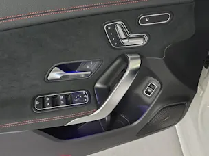 MERCEDES-BENZ CLA 250 AMG Line 4Matic Shooting Brake