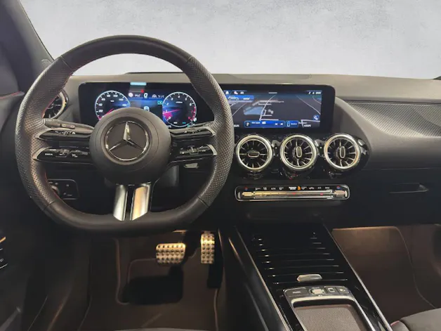 Mercedes-Benz GLA 220 AMG Line 4Matic