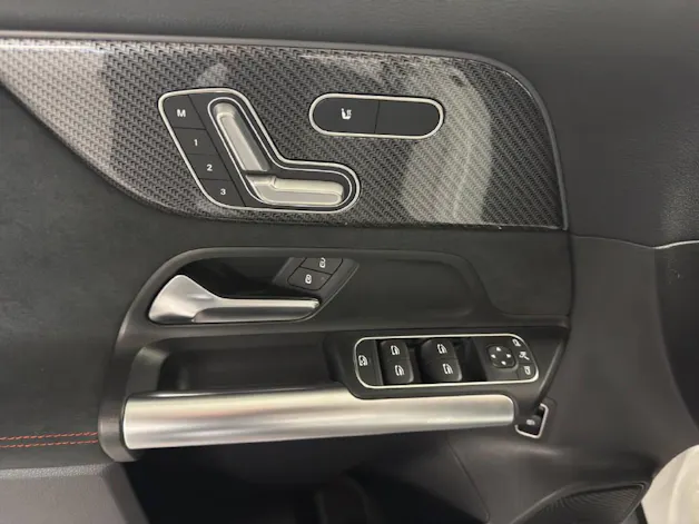 Mercedes-Benz GLA 220 AMG Line 4Matic