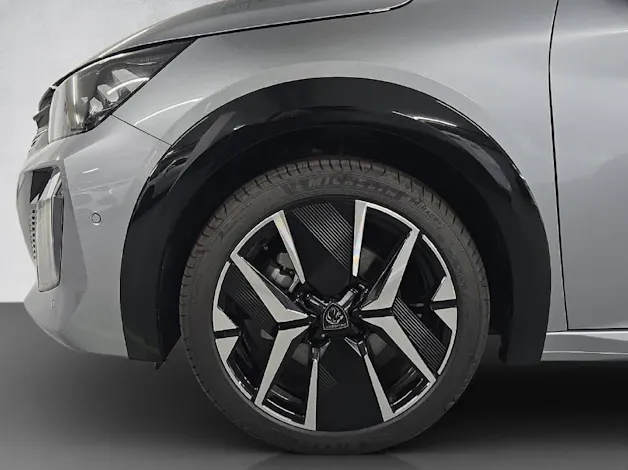 Peugeot 208 1.2 Hybrid 145 GT